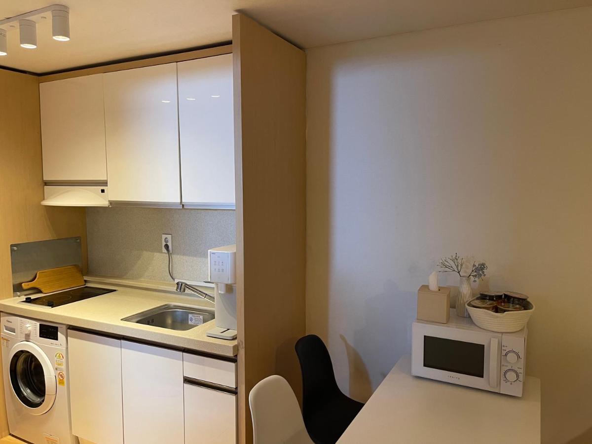 Winsome_Hongdae Apartment Seul Exterior foto