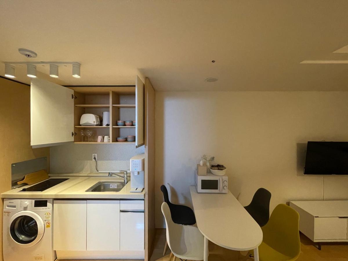 Winsome_Hongdae Apartment Seul Exterior foto