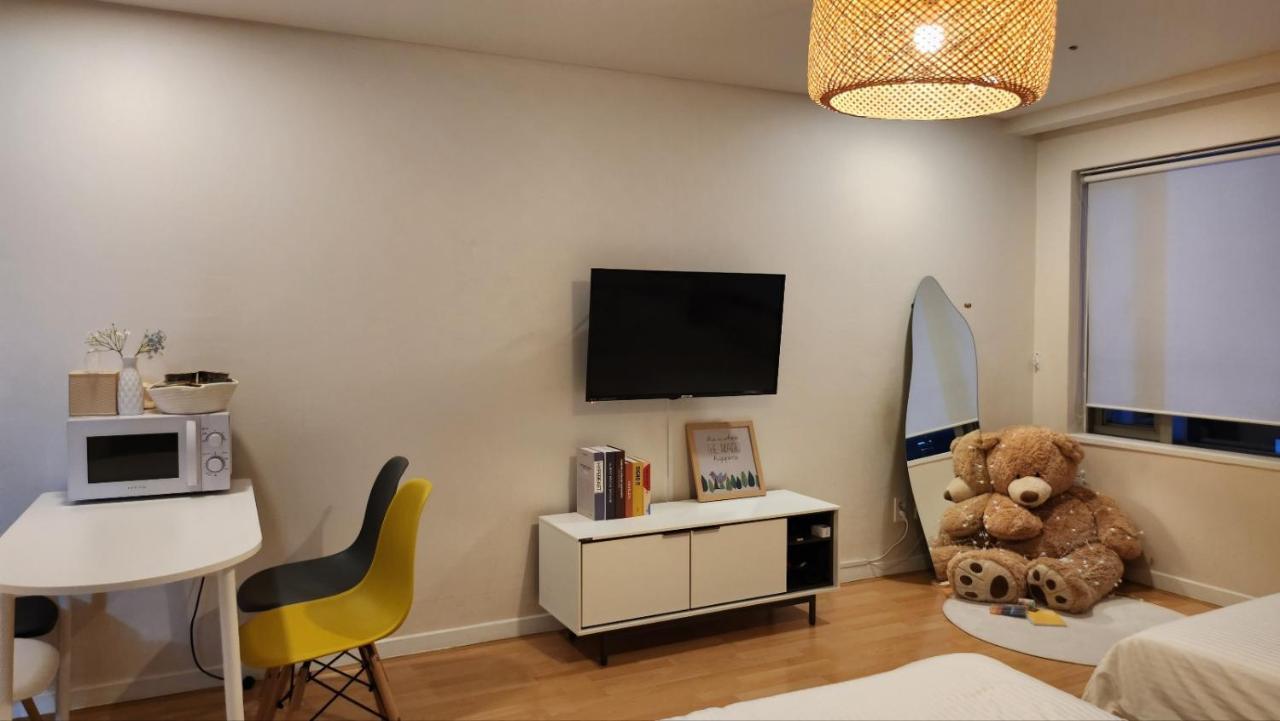Winsome_Hongdae Apartment Seul Exterior foto